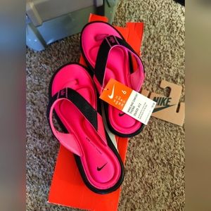 Nike thong sandals